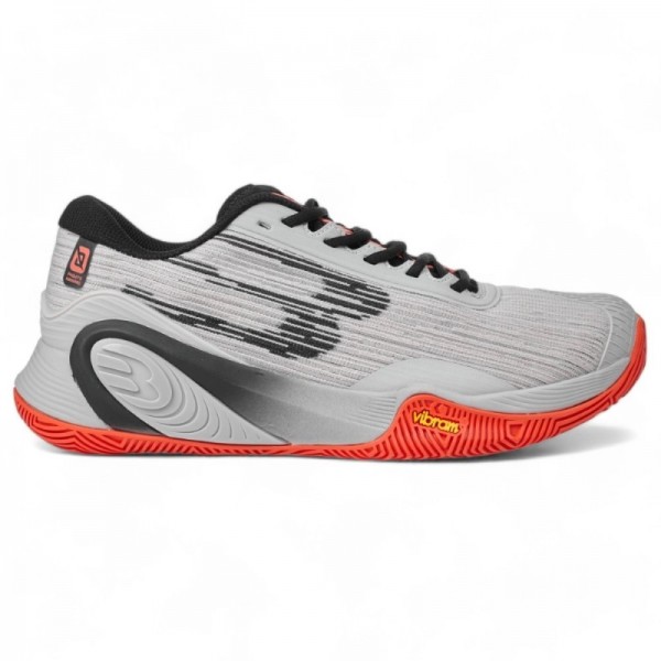 Tenis Bullpadel Paquito Navarro Hack Vibram 25V Cinza Claro